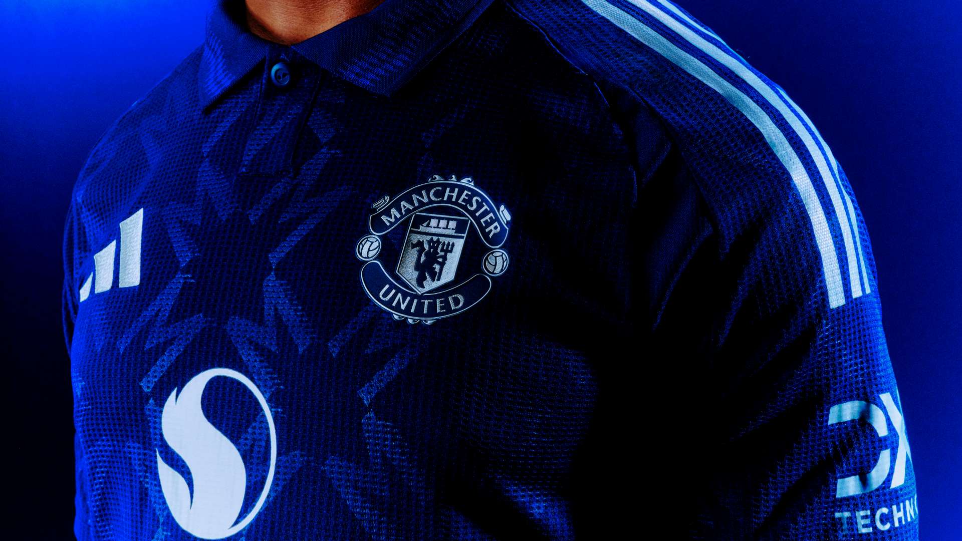 其财务透明 其财务透明