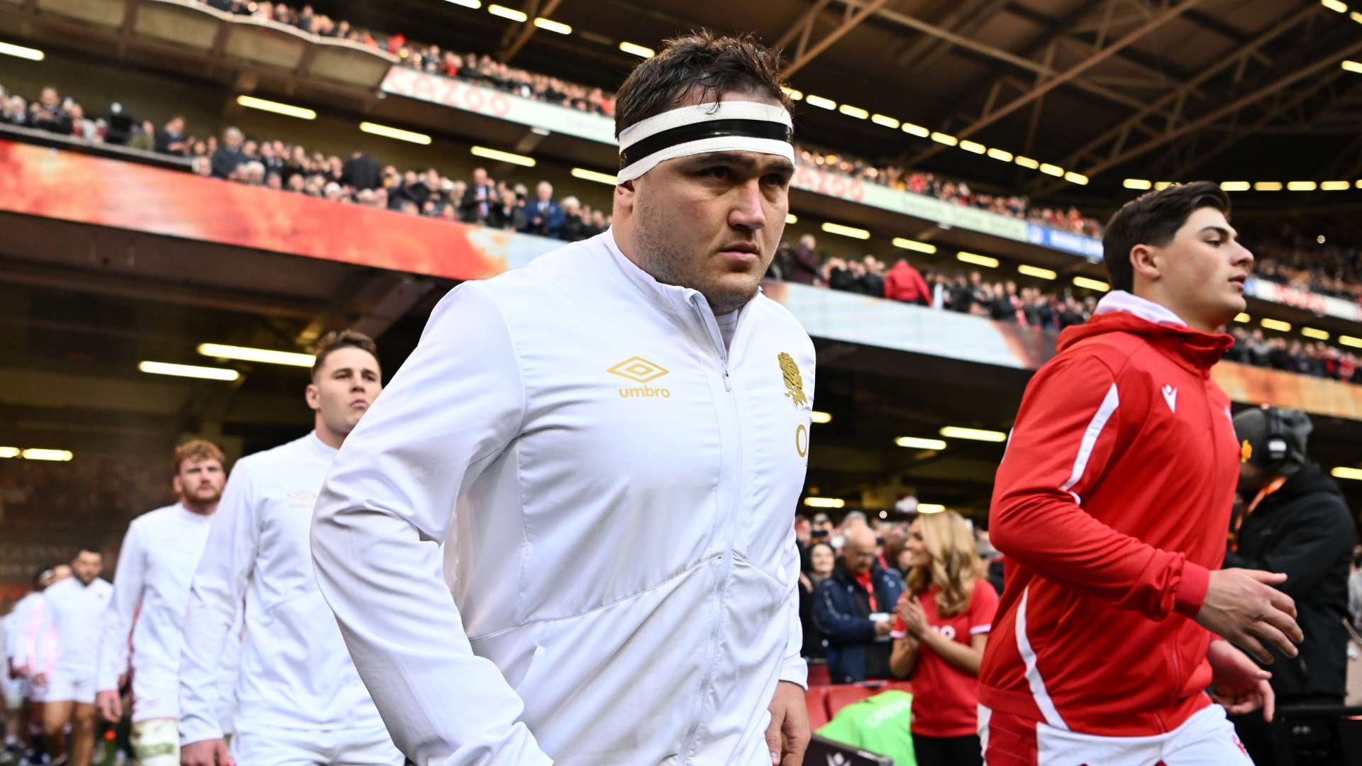 也对球员和 也对球员和